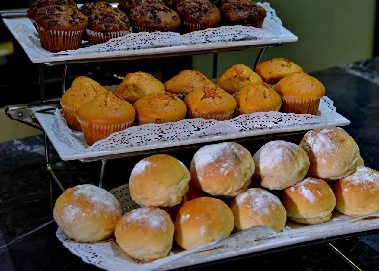 ****  The Capetonian - Halal Hotel Cape Town South Africa