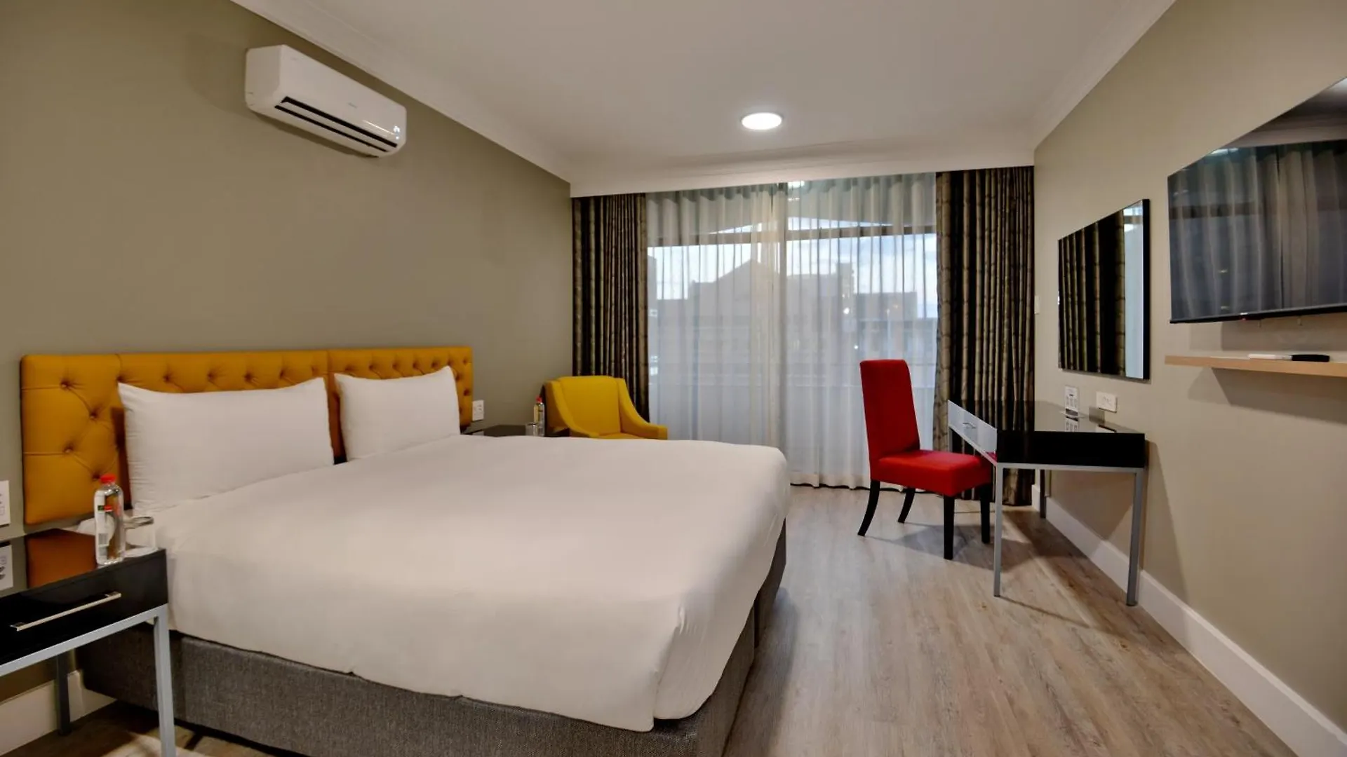 ****  Hotel The Capetonian - Halal Ciudad del Cabo Sudáfrica