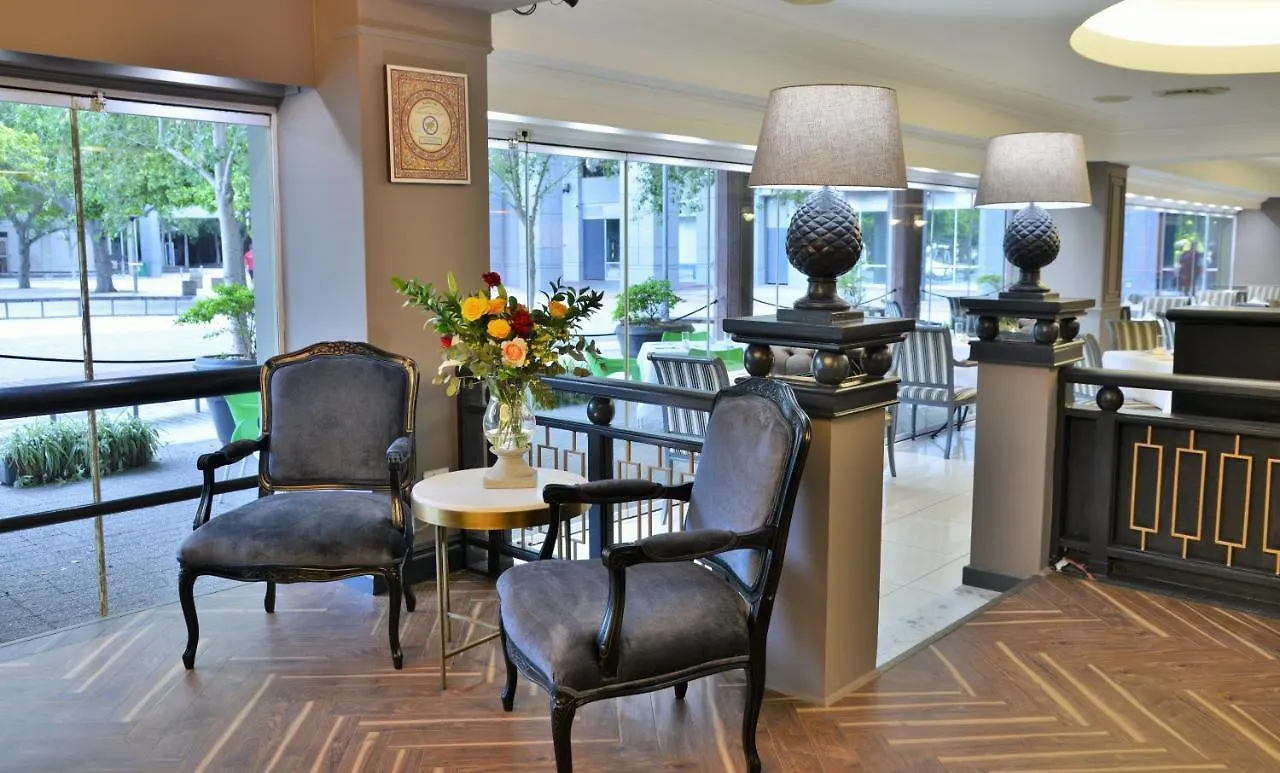 ****  The Capetonian - Halal Hotel Cape Town South Africa